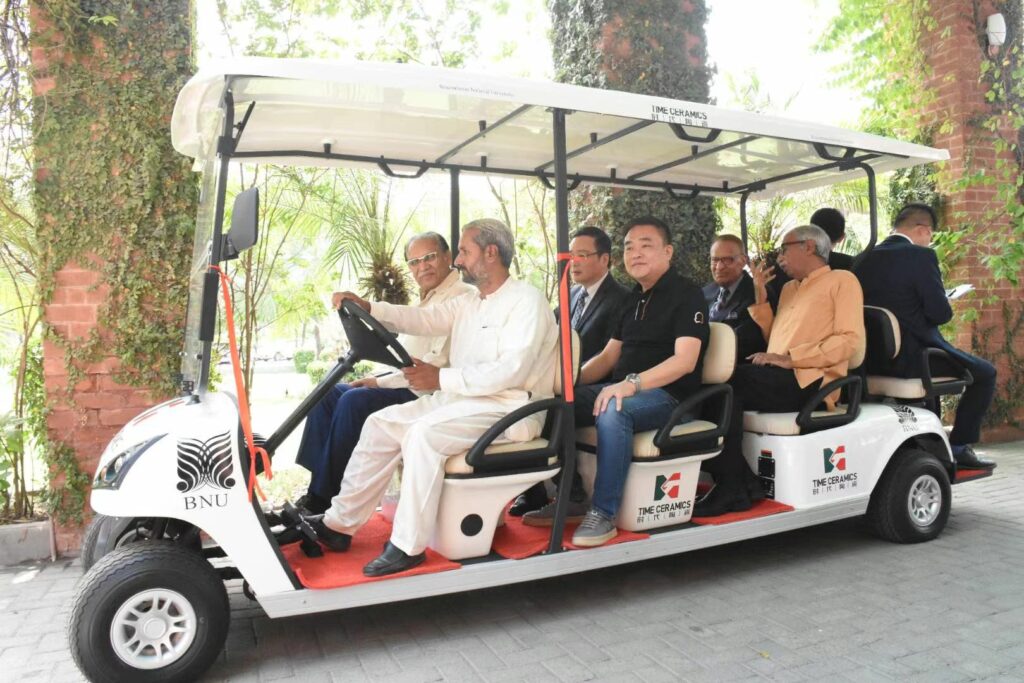 Donating Electric Scooters To Pakistani Universities (3)