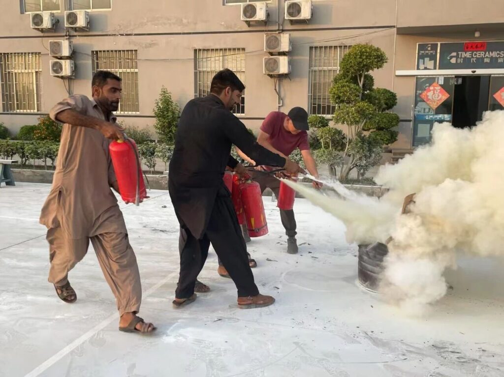 Pakistan Times Ceramics Co., Ltd. 2025 Spring Fire Emergency Drill (8)